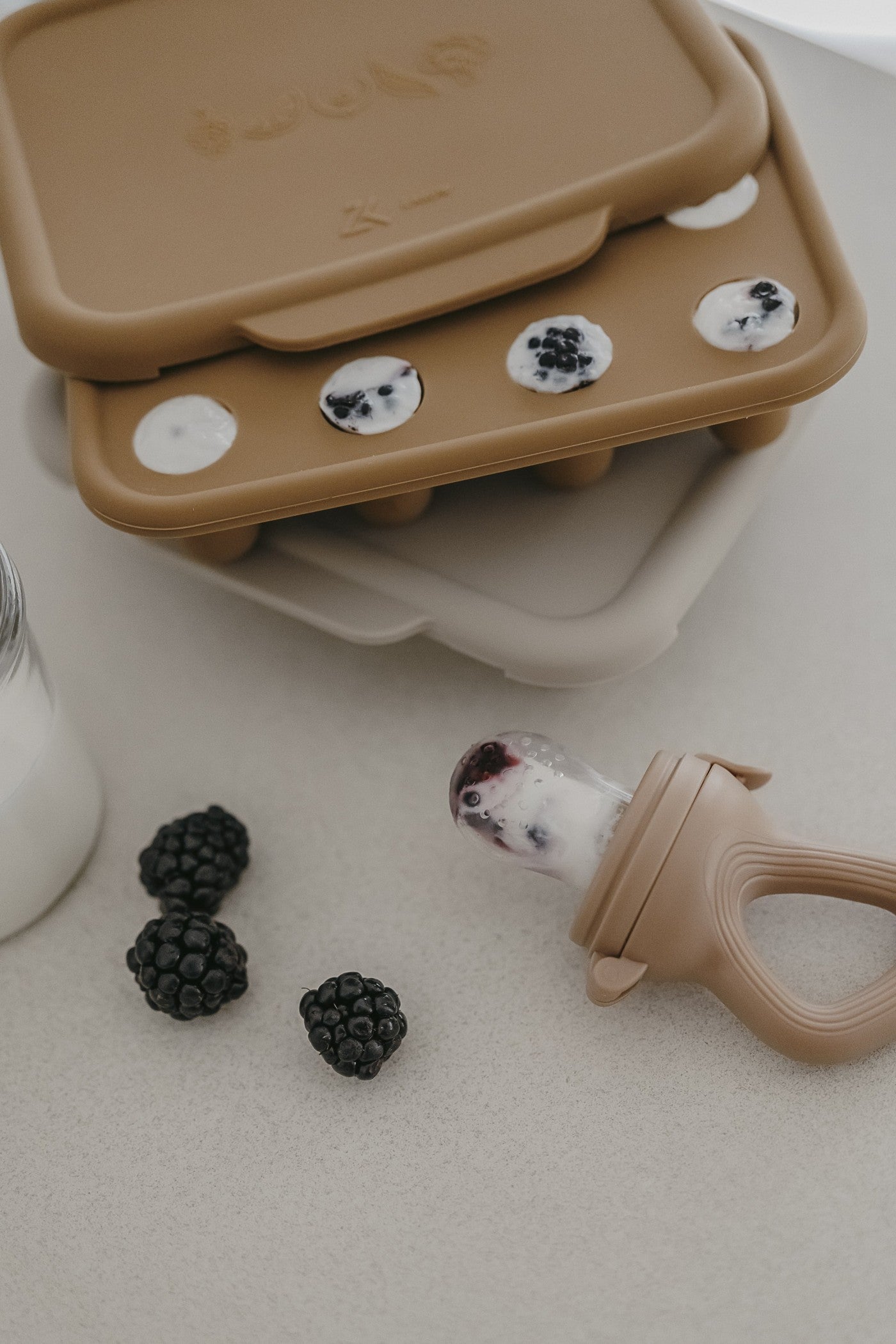 Zakuw - Bac à glaçons silicone - Adaptés aux tétines grignoteuses - Camel