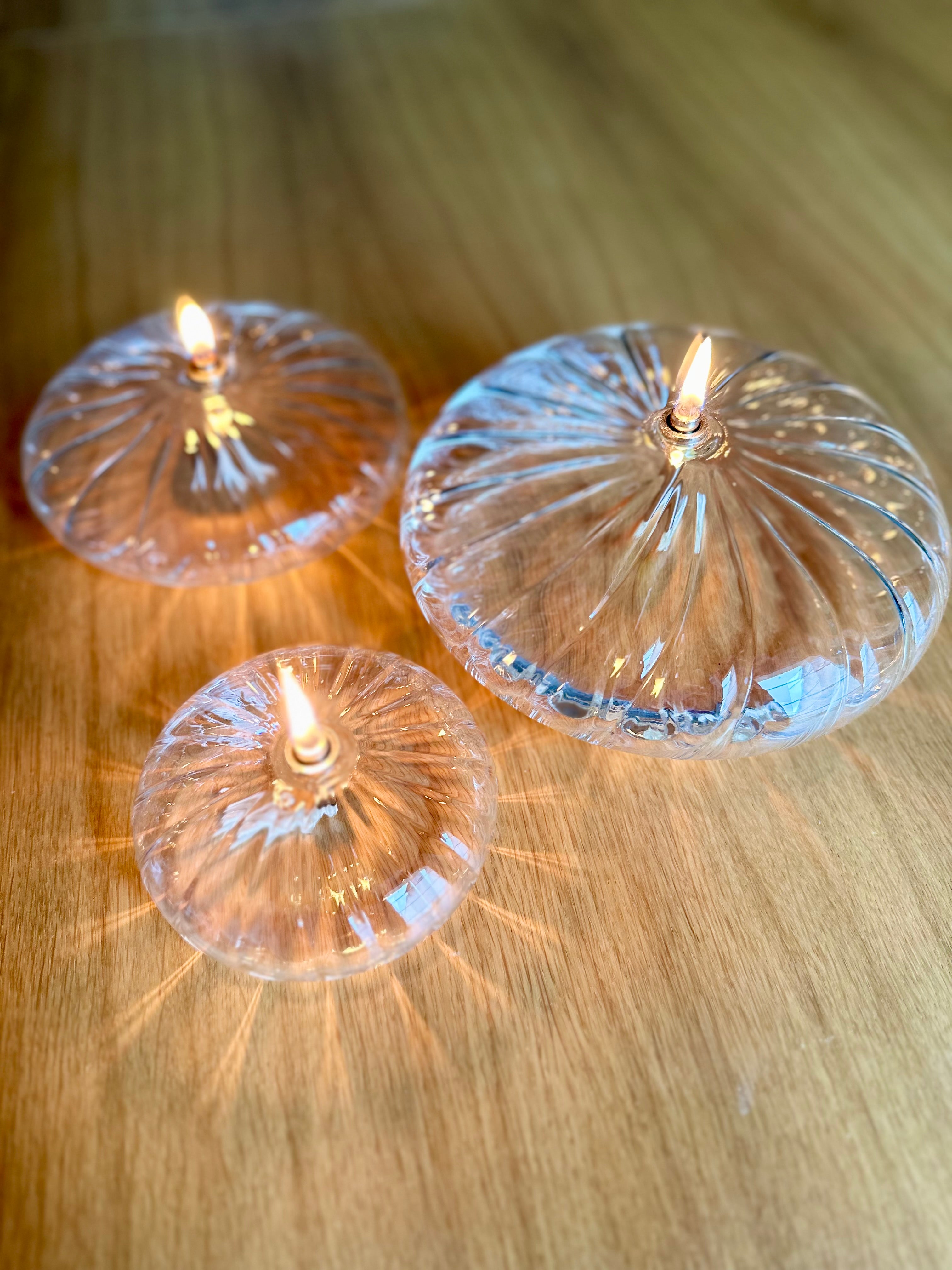 Bazardeluxe - Lampe à huile striée & ovale S