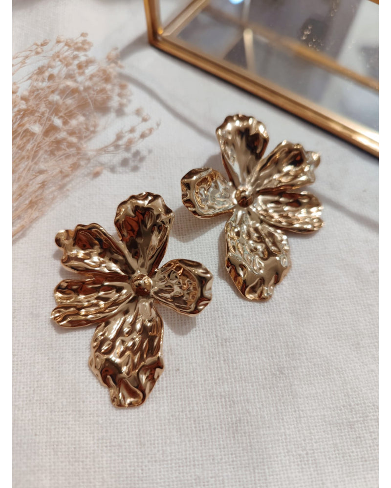 Milë Mila - Boucle d'oreille fleur martelé doré